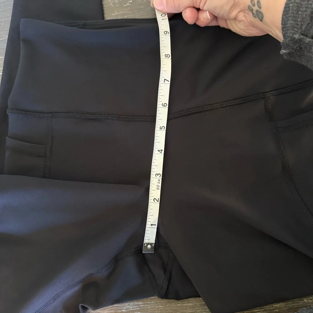 NWT Old Navy Elevate Leggings High Rise Side Pockets Go Dry Size M Women - Picture 5 of 8